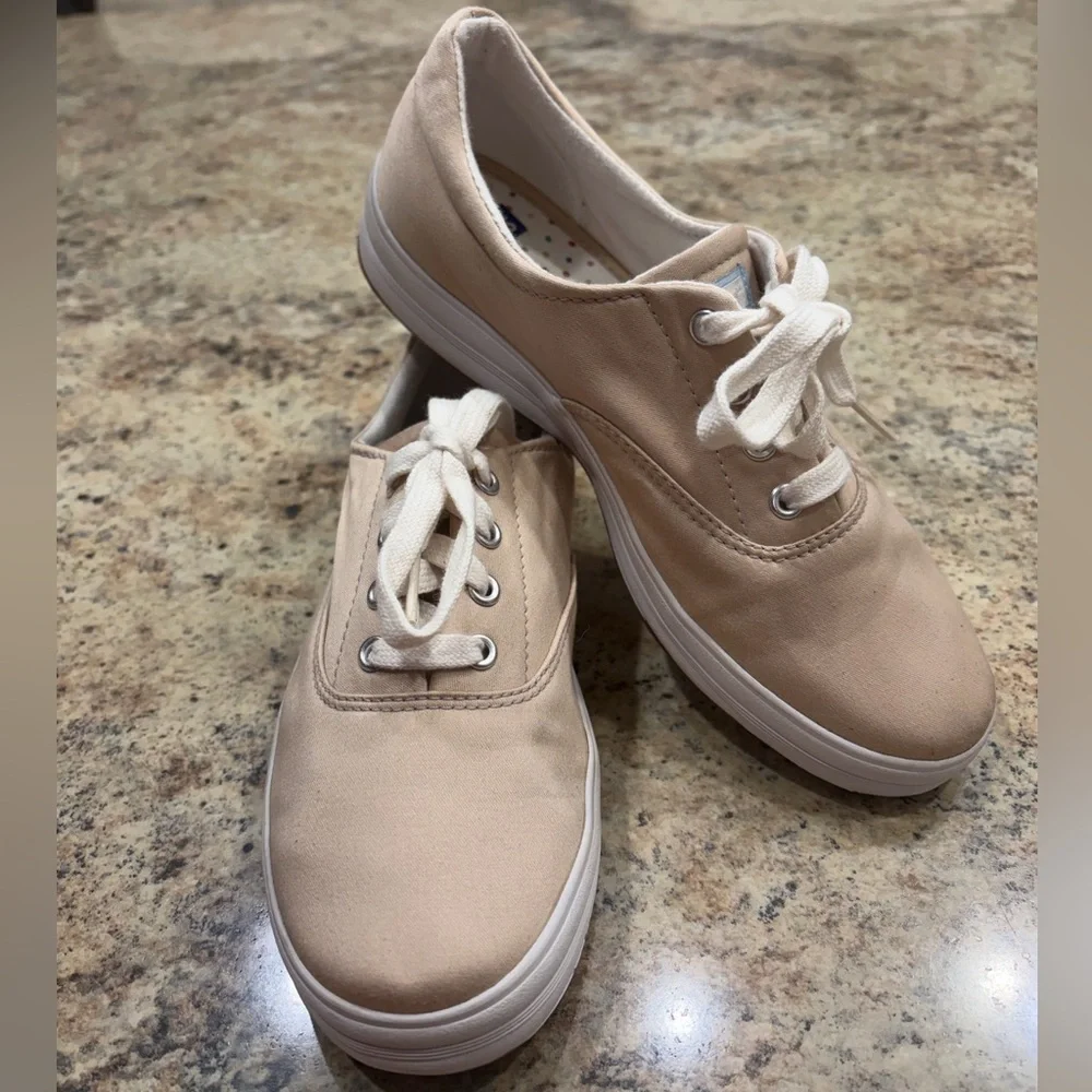 Keds Andie Microstretch Stone Twill Polka Dot Lined Sneakers Size 6.5